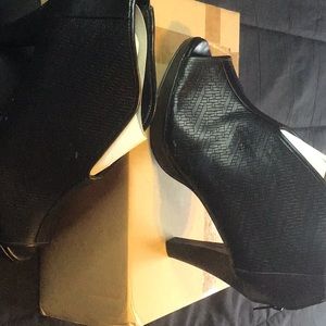 Comfortview, Color black, Size 10, Heel length 5cm